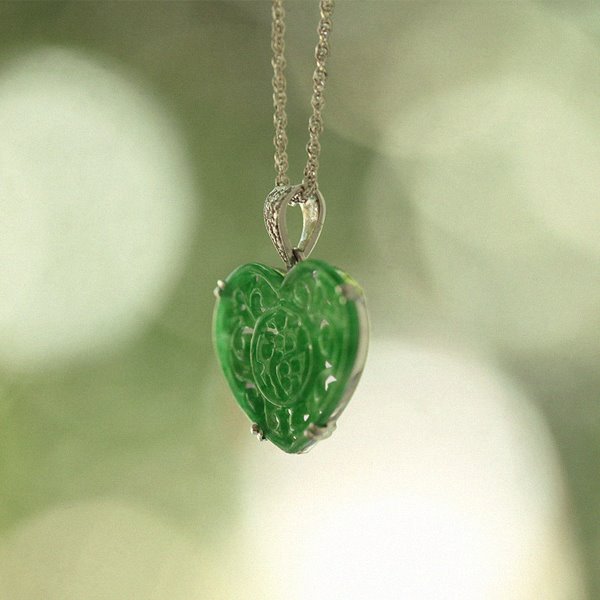 Cubic Zirconia, Pattern Heart Jade Pendant 18K 큐빅, 무늬 하트 비취 펜던트