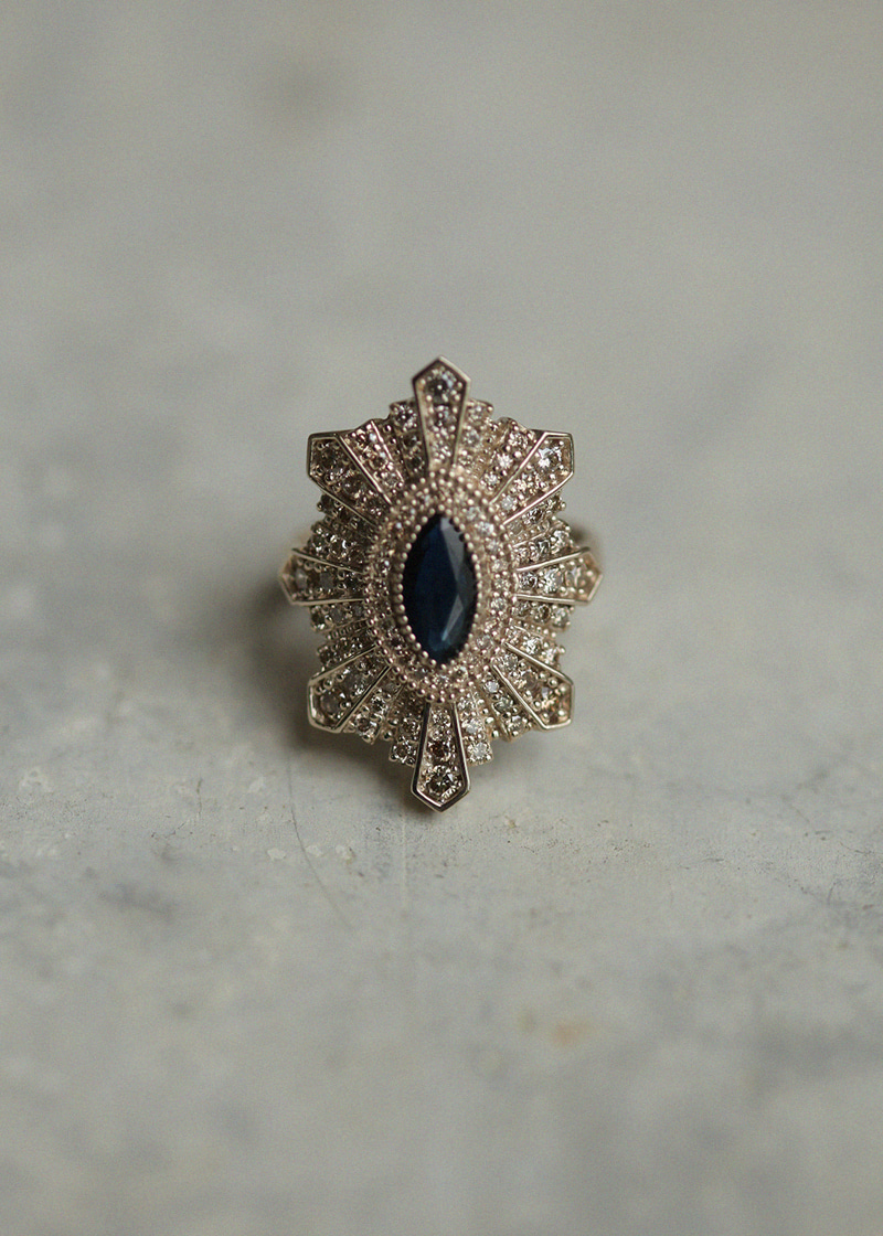 Cognac Diamond, Blue Sapphire Special Ring 18K 꼬냑 다이아몬드, 블루 사파이어 스페셜 반지
